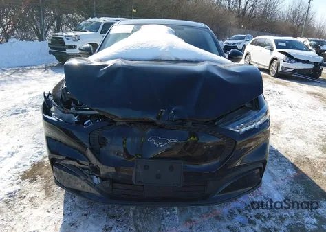 2021 Ford Mustang Mach-E Select z USA, uszkodzony, nr VIN 3FMTK1RMXMMA09466